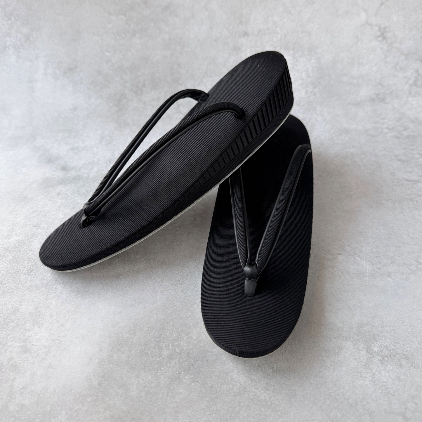 Vintage Japanese Black Zori Sandals (Size 6 US Women)|Elegant Formal Footwear from the 1960s