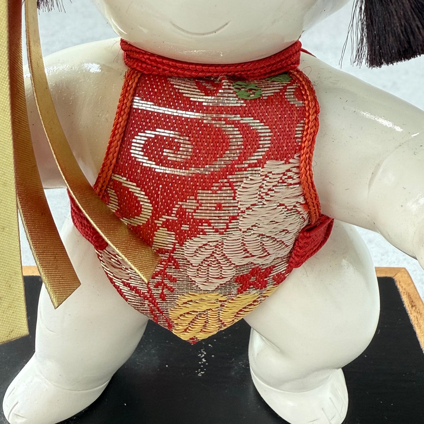 Vintage Japanese Warrior Doll – Kintaro with Gold Folding Screen | Traditional Kaga Folk Art from 1970s Japan