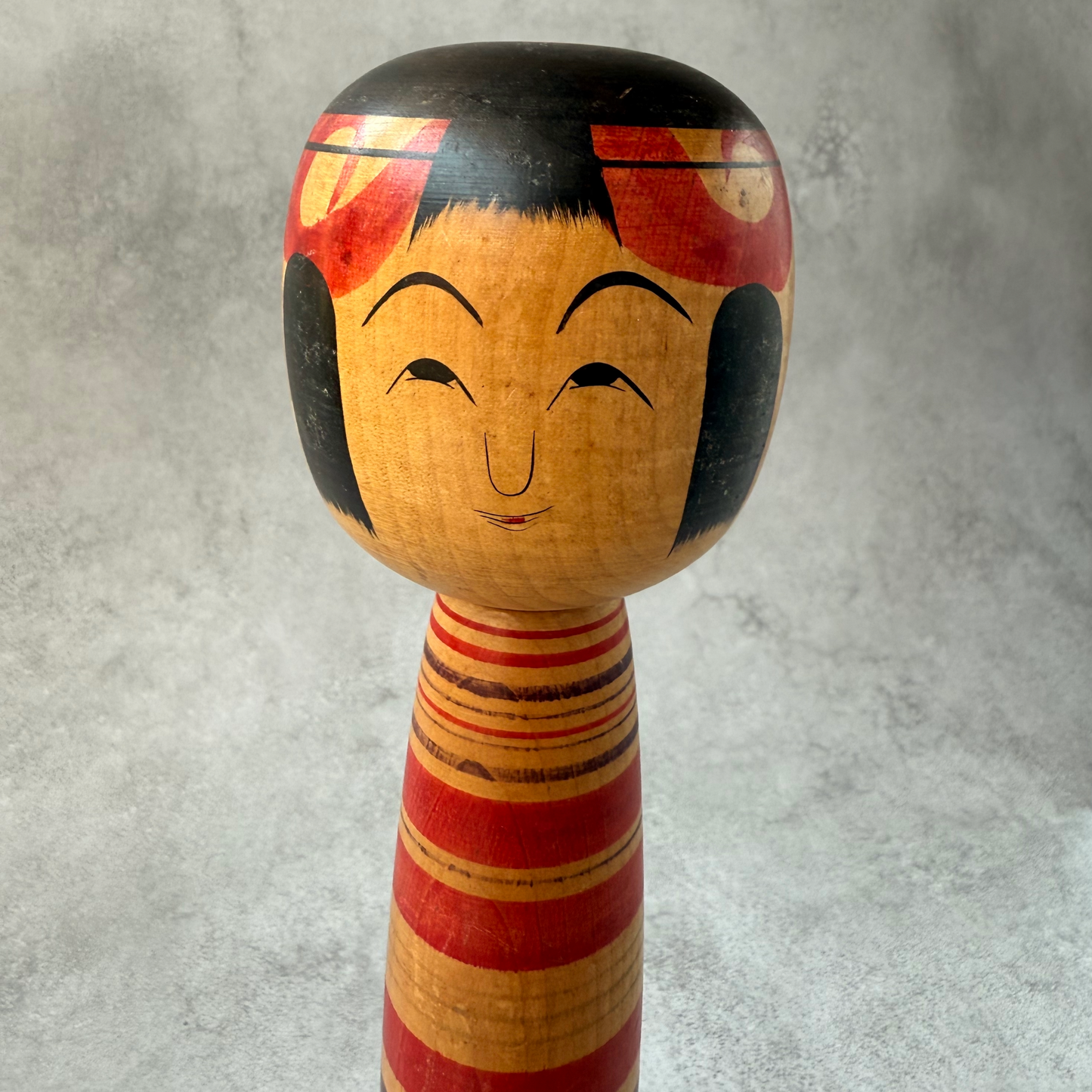 Traditional Kokeshi Doll by Toshiaki Sato – Tsuchiyu Style (25cm / 224g, 1960s Boom Period)