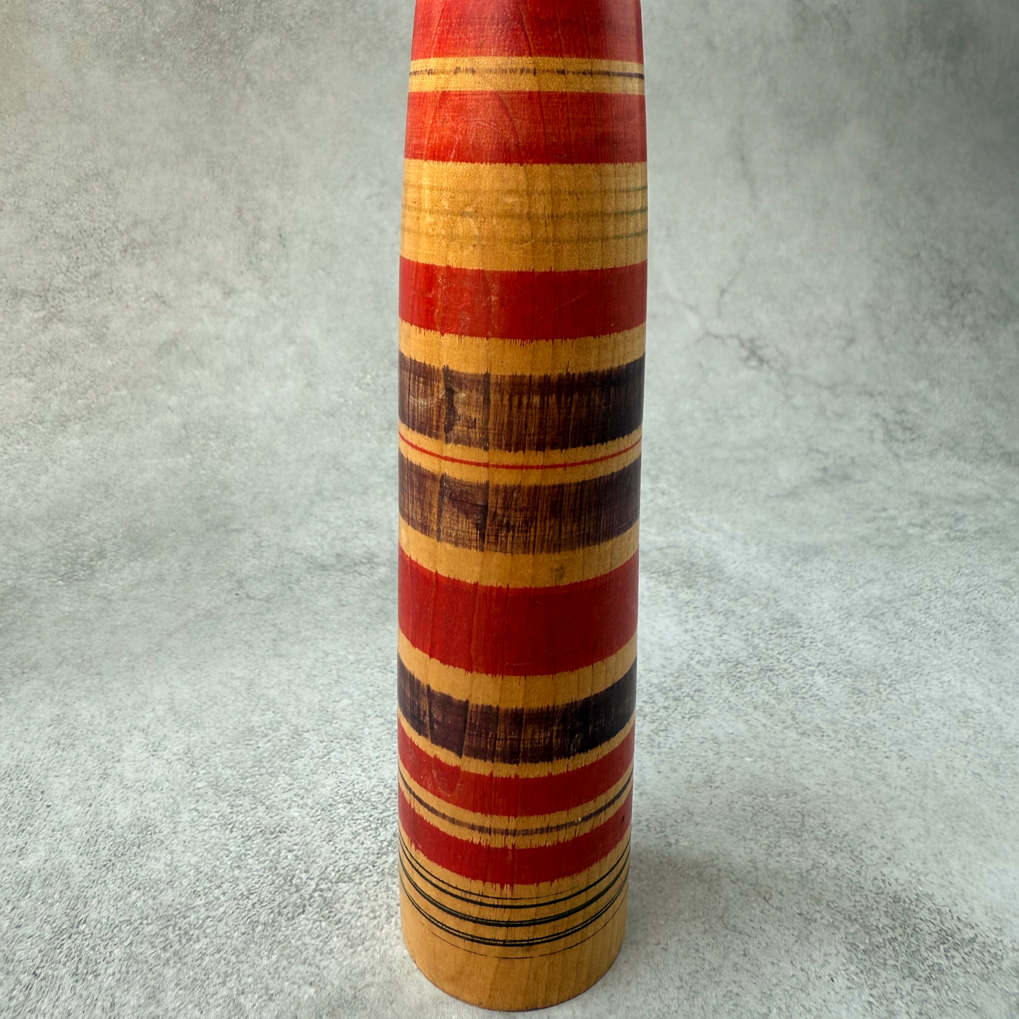 Traditional Kokeshi Doll by Toshiaki Sato – Tsuchiyu Style (25cm / 224g, 1960s Boom Period)