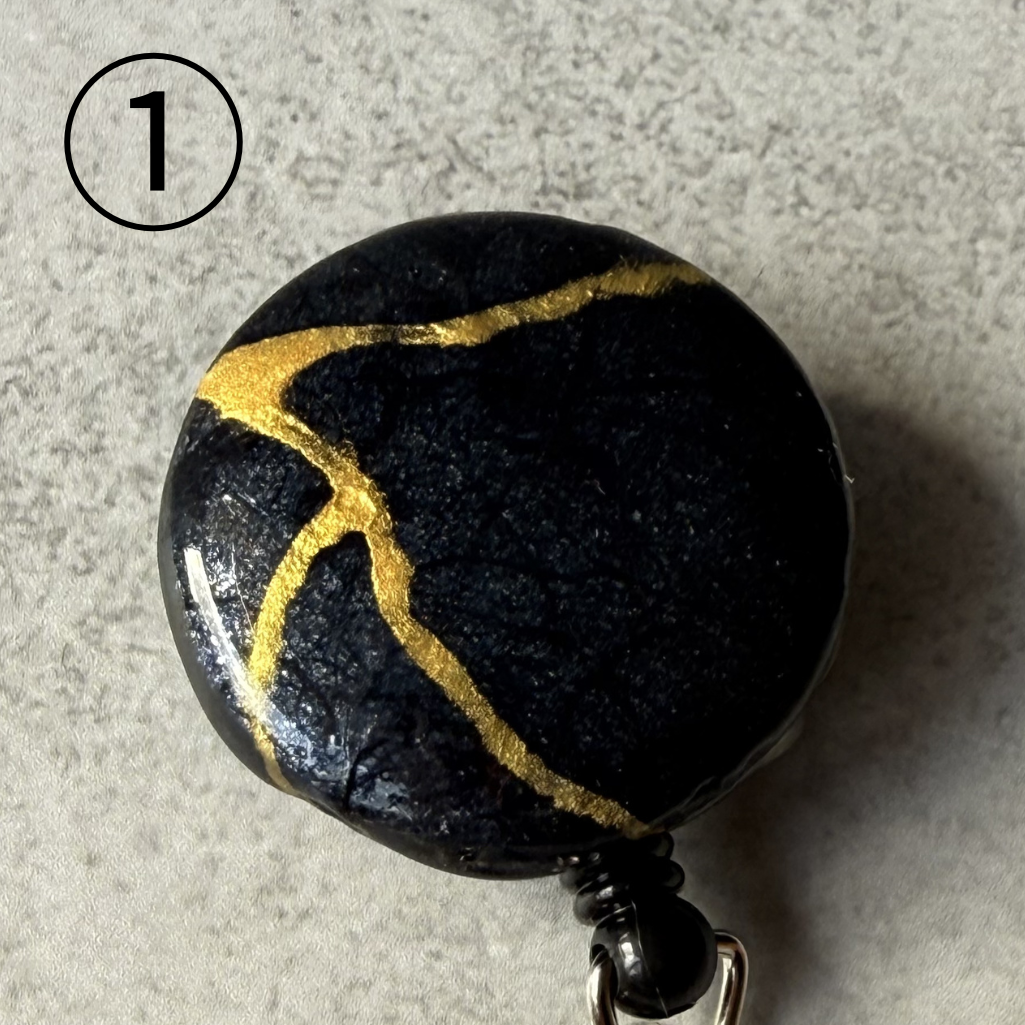 Kintsugi Style Retractable Badge Reel, Hand-painted Gold on Black Washi Paper, Japanese Zen Art ID Holder, 38mm Fabric Button, Unique Gift for Nurse